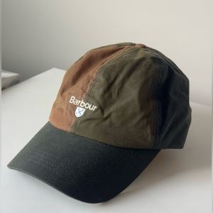 BARBOUR ALDERTON SPORTS CAP (BARK / ARCHIVE SAND)